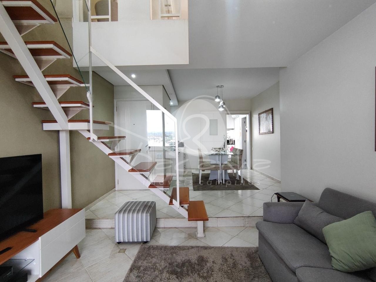 Cobertura à venda com 3 quartos, 210m² - Foto 2