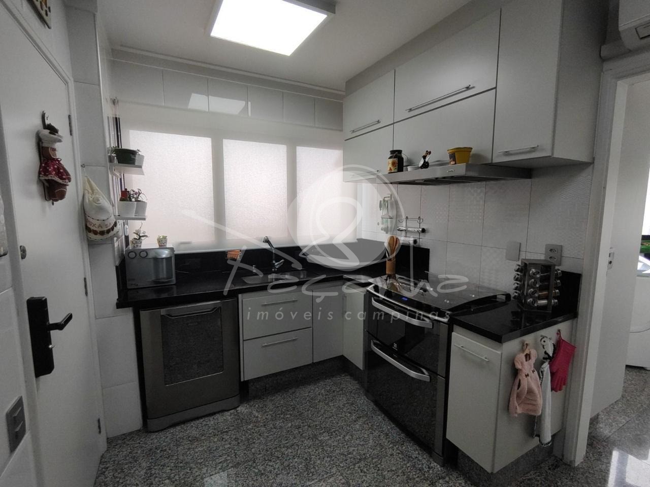 Cobertura à venda com 3 quartos, 210m² - Foto 19