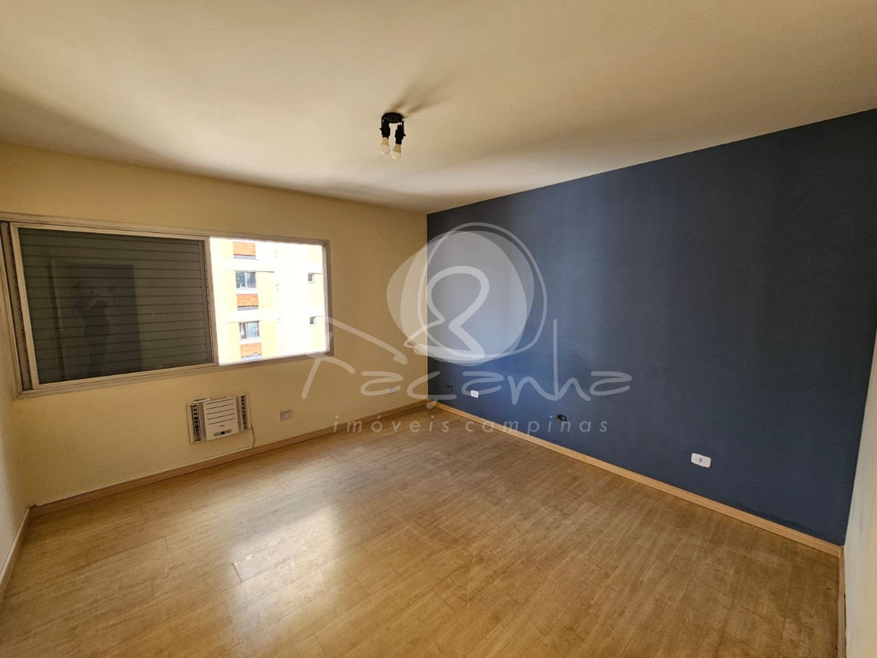 Apartamento à venda com 4 quartos, 196m² - Foto 7