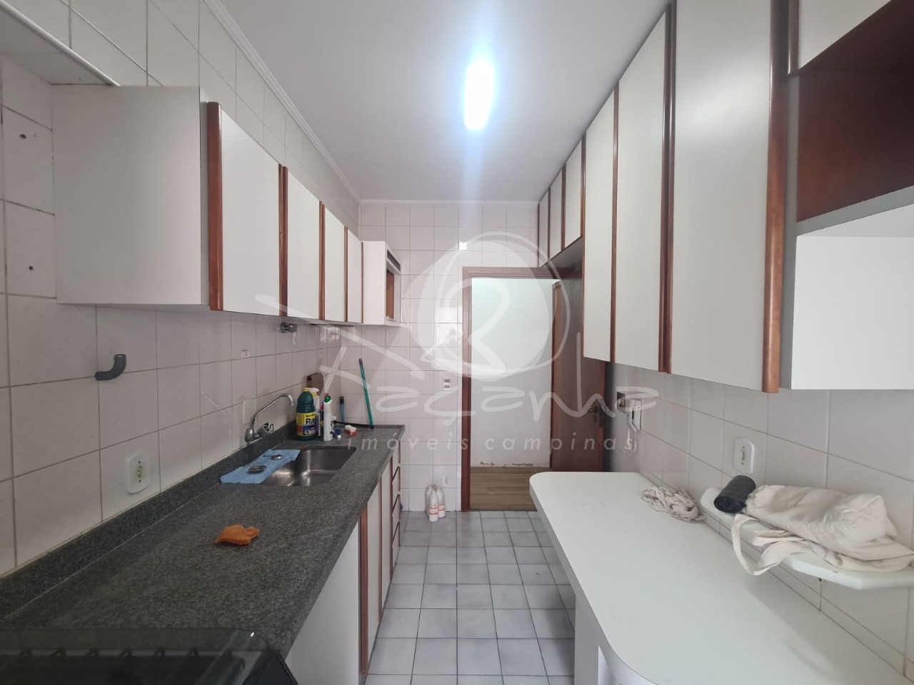 Apartamento para alugar com 2 quartos, 81m² - Foto 15