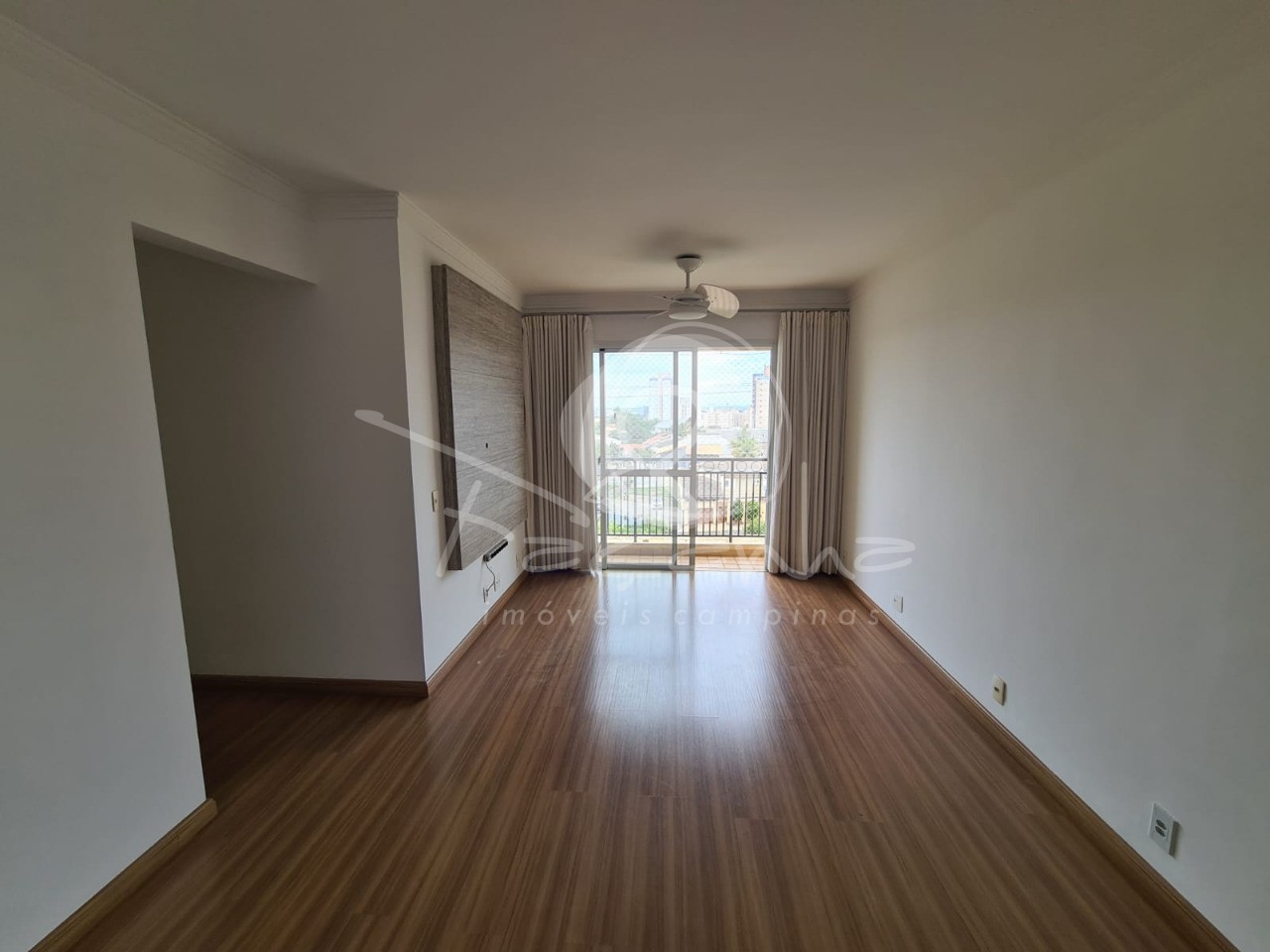 Apartamento à venda com 3 quartos, 74m² - Foto 1