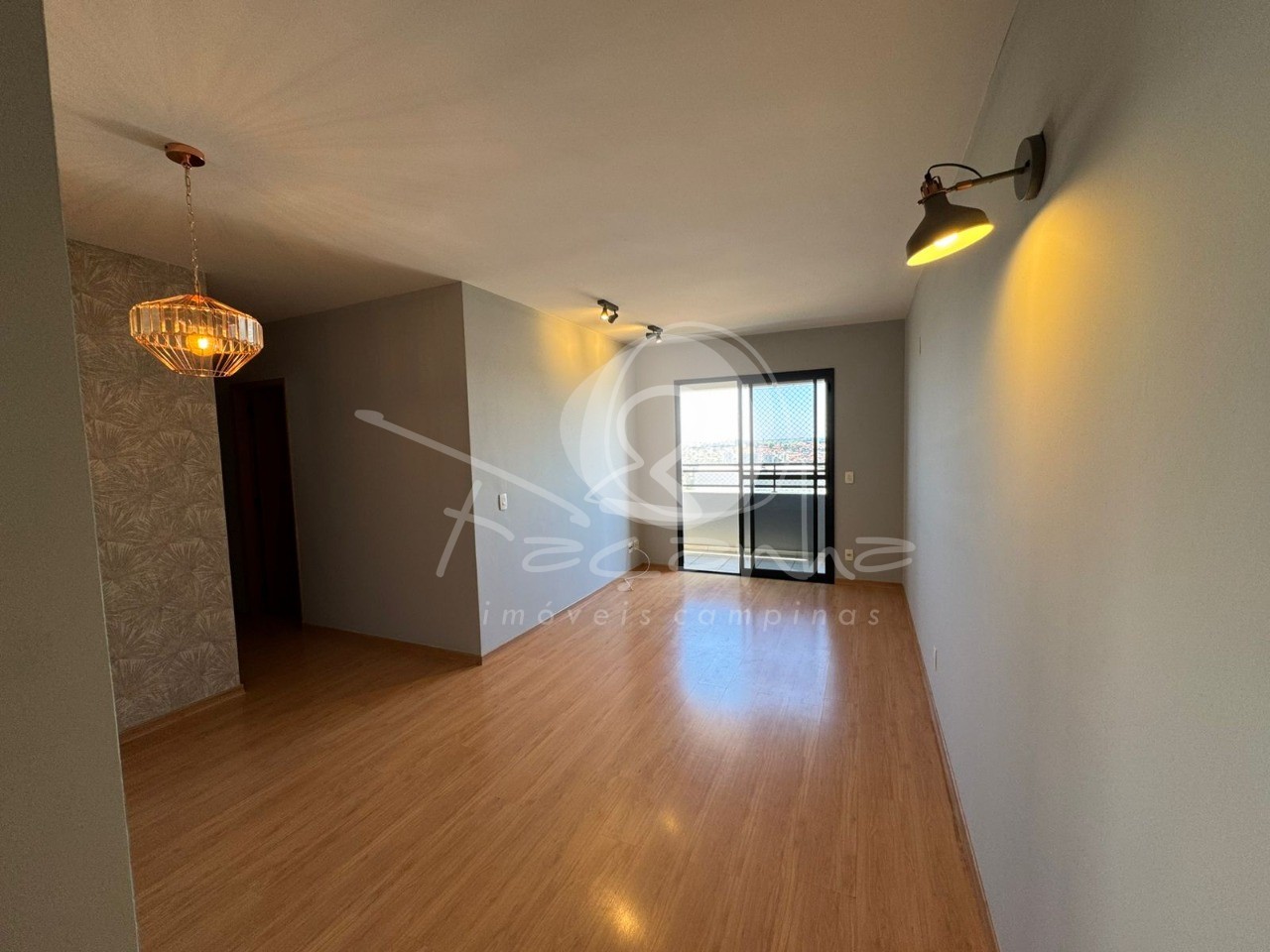 Apartamento para alugar com 3 quartos, 87m² - Foto 3