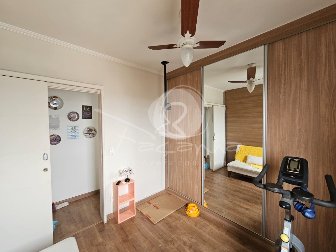 Apartamento à venda com 3 quartos, 97m² - Foto 10