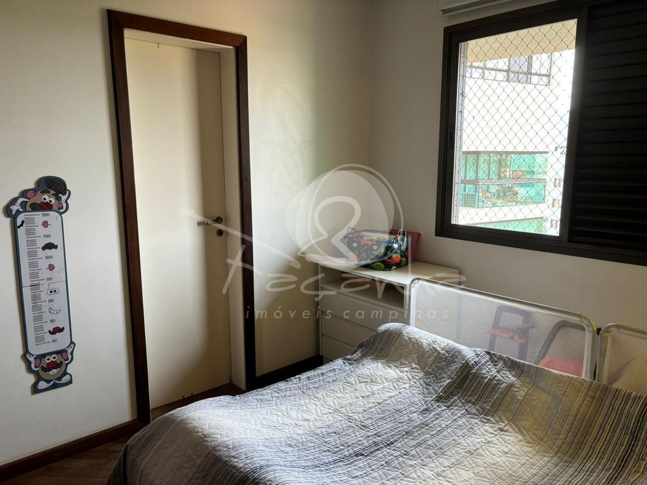 Apartamento à venda com 3 quartos, 137m² - Foto 15