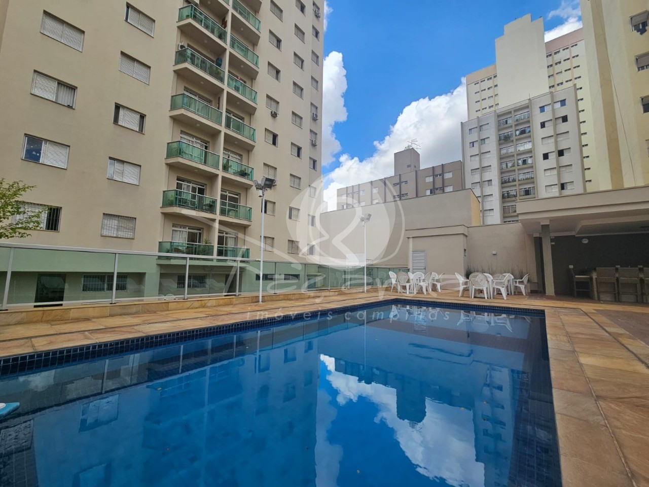 Apartamento à venda com 3 quartos, 119m² - Foto 28