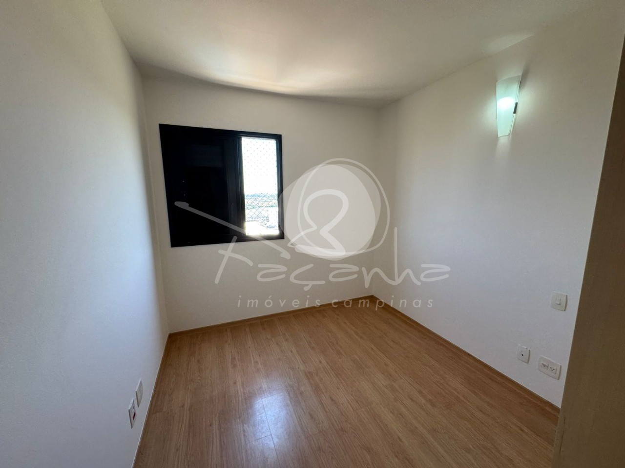 Apartamento para alugar com 3 quartos, 87m² - Foto 8