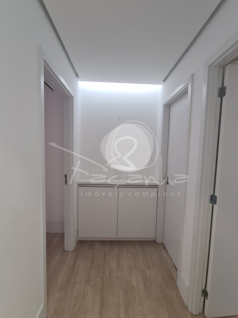 Apartamento à venda com 3 quartos, 96m² - Foto 9