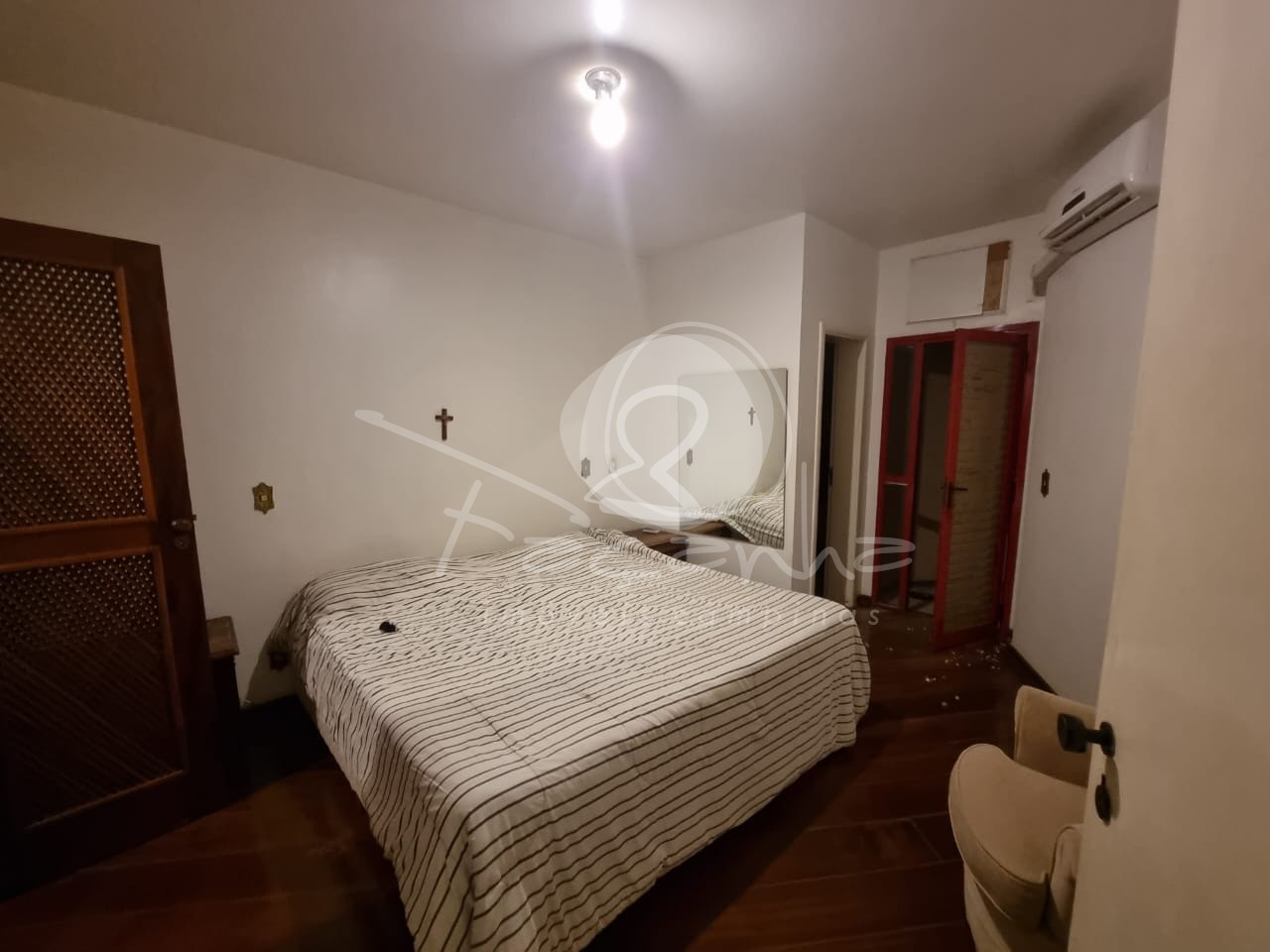 Apartamento à venda com 3 quartos, 145m² - Foto 8