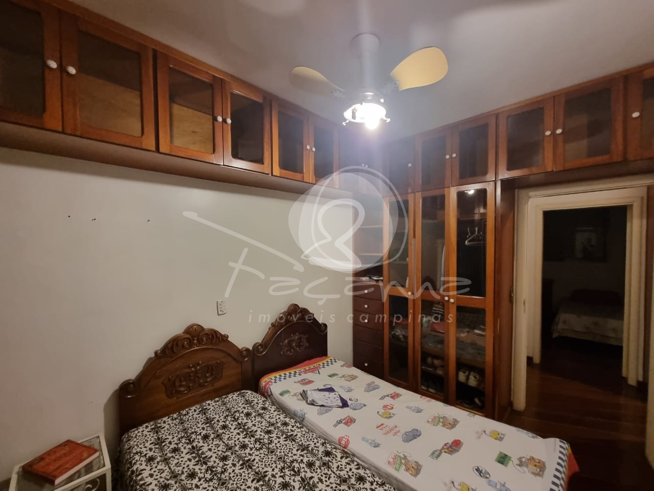 Apartamento à venda com 3 quartos, 145m² - Foto 17