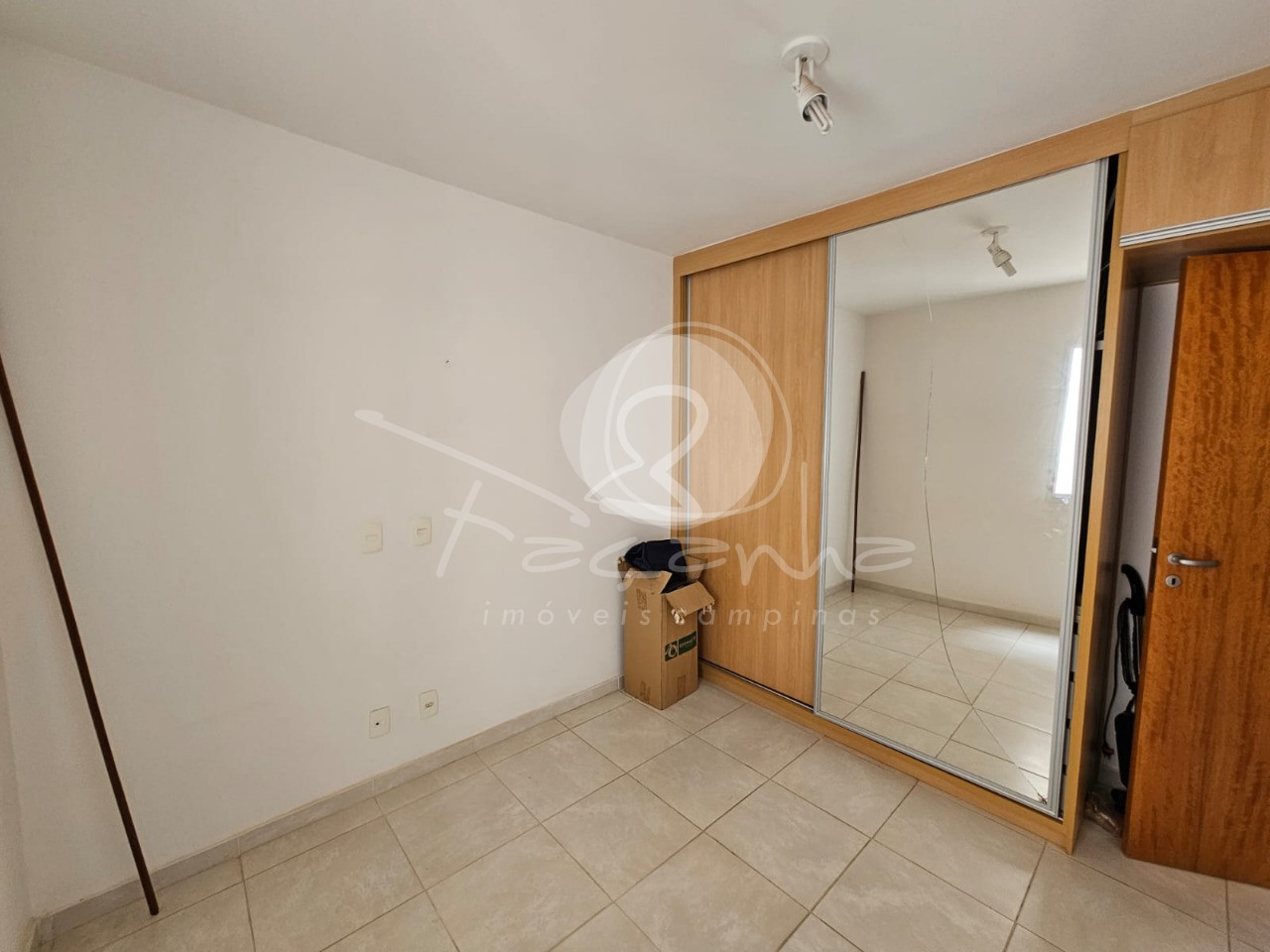 Apartamento à venda com 3 quartos, 84m² - Foto 9