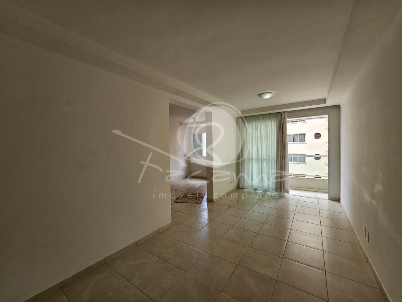 Apartamento à venda com 3 quartos, 84m² - Foto 1