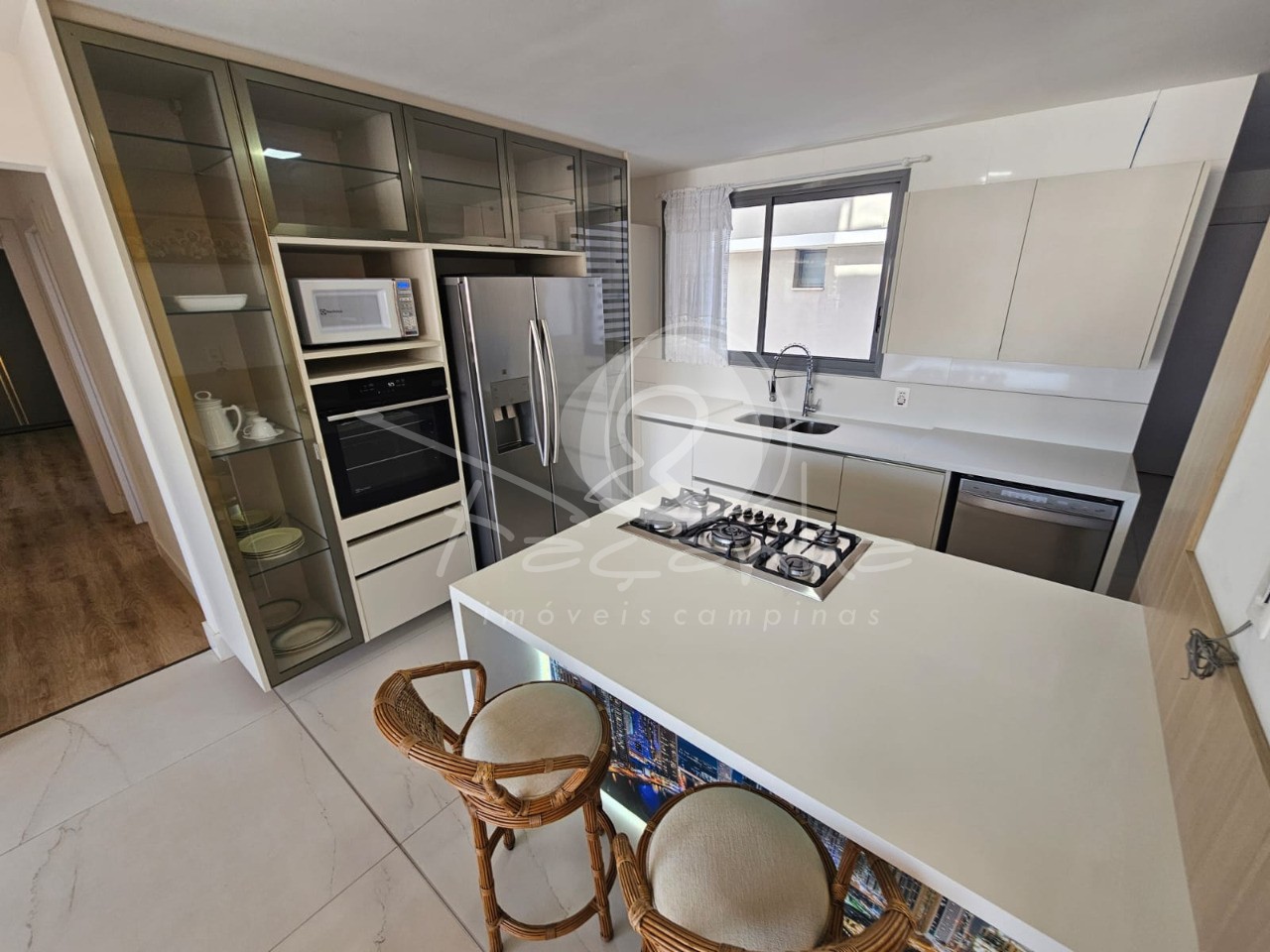 Apartamento para alugar com 2 quartos, 114m² - Foto 21