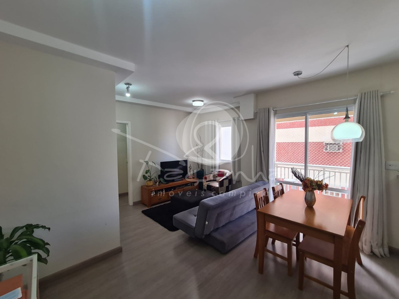 Apartamento à venda com 1 quarto, 55m² - Foto 2