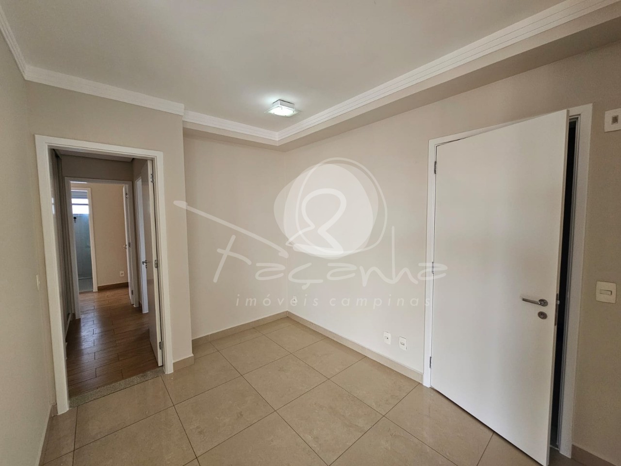 Apartamento para alugar com 3 quartos, 119m² - Foto 6