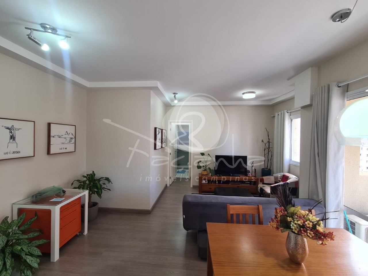 Apartamento à venda com 1 quarto, 55m² - Foto 5