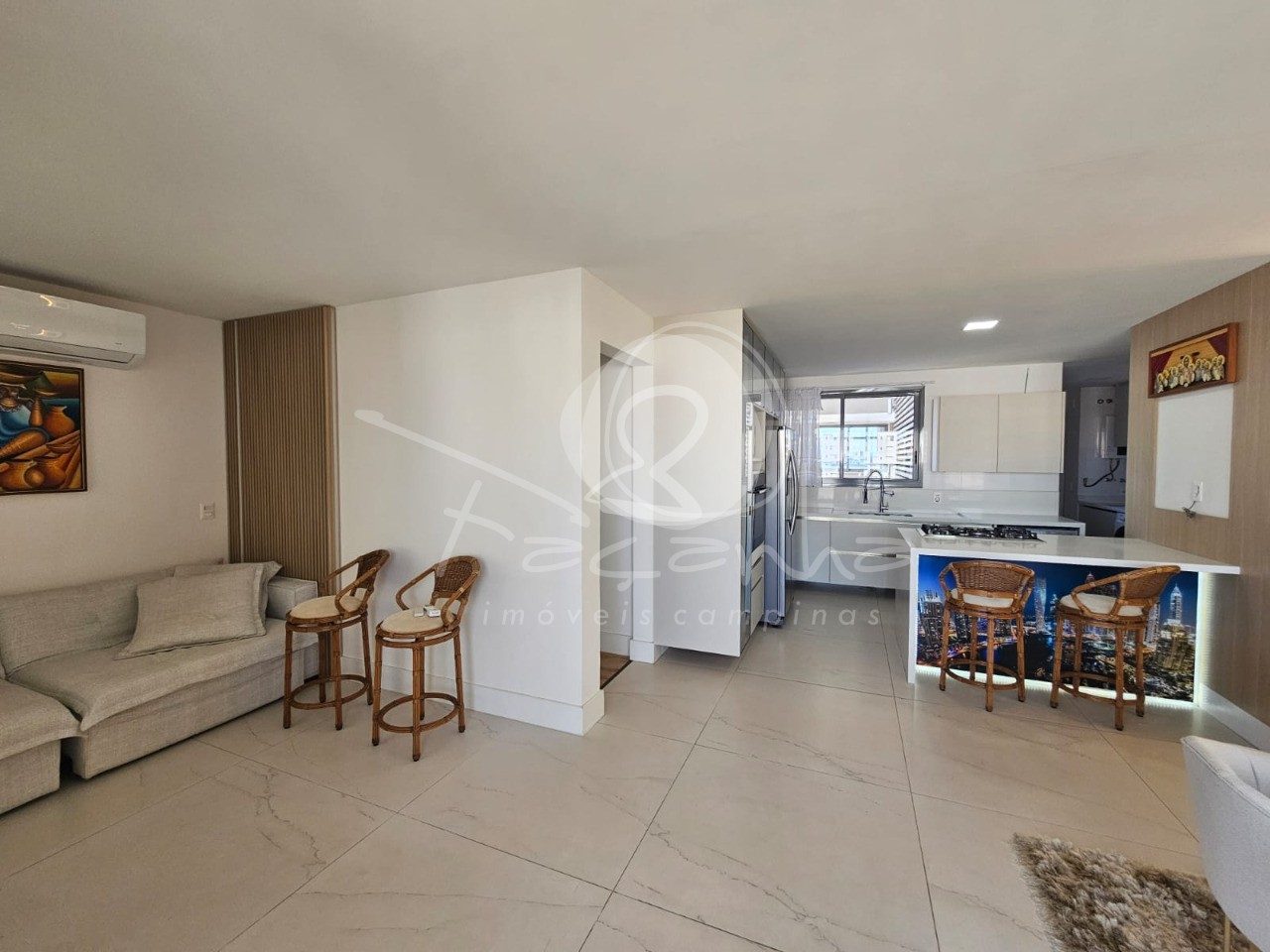 Apartamento para alugar com 2 quartos, 114m² - Foto 4