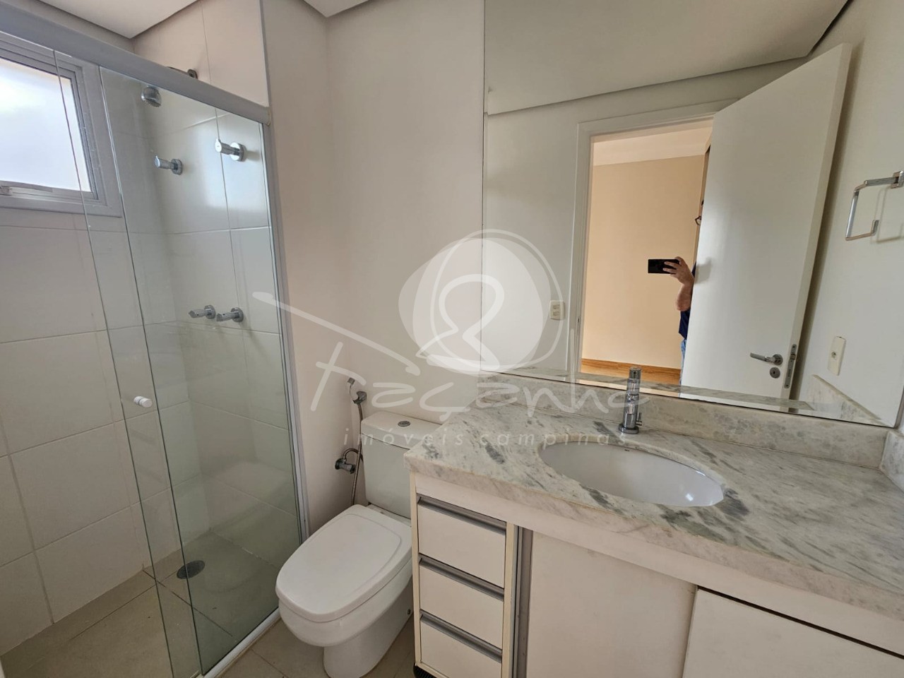 Apartamento para alugar com 3 quartos, 119m² - Foto 16