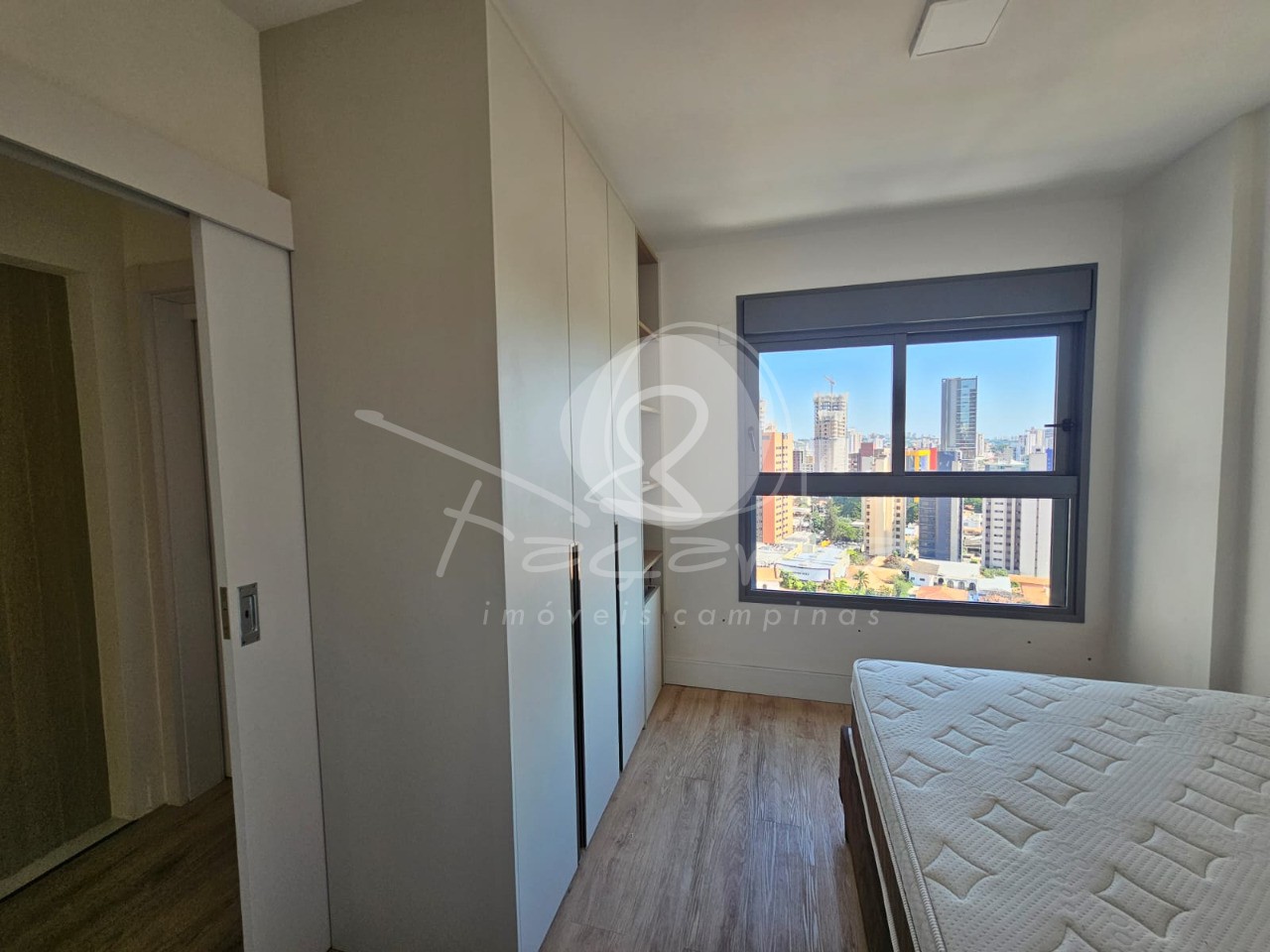 Apartamento para alugar com 2 quartos, 114m² - Foto 18