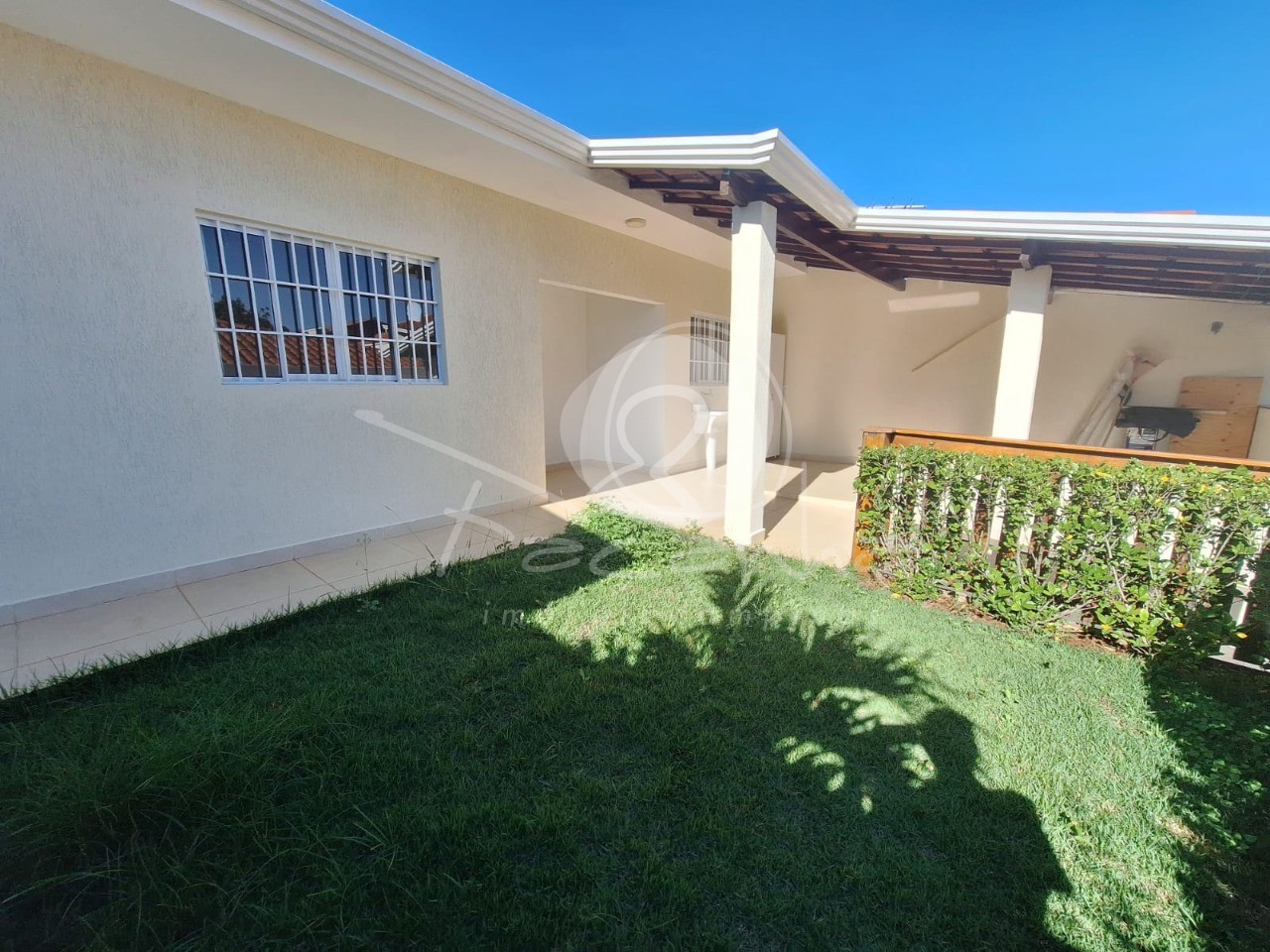 Casa para alugar com 3 quartos, 224m² - Foto 15