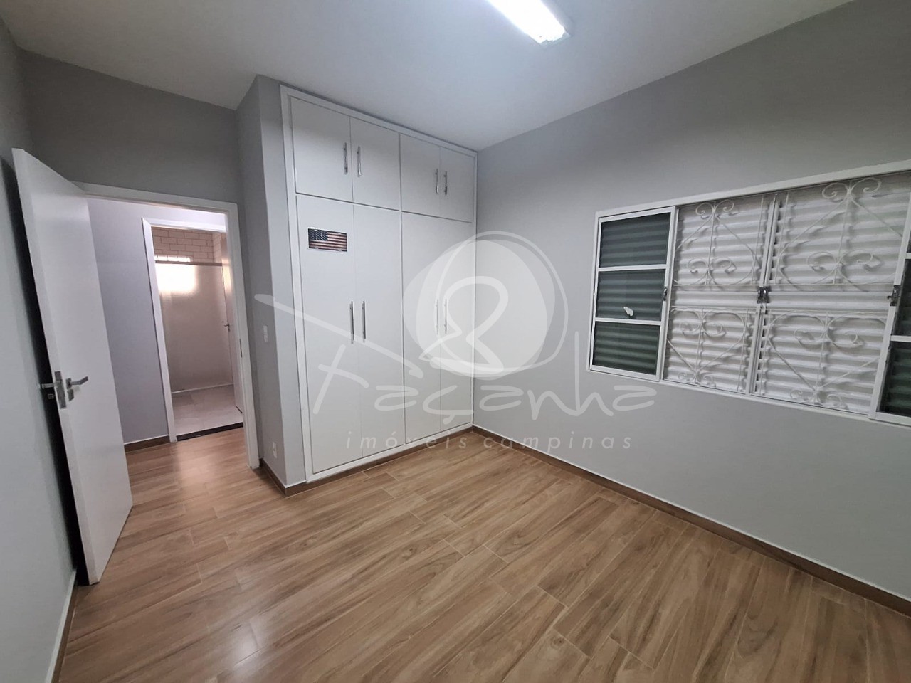 Casa para alugar com 3 quartos, 224m² - Foto 14