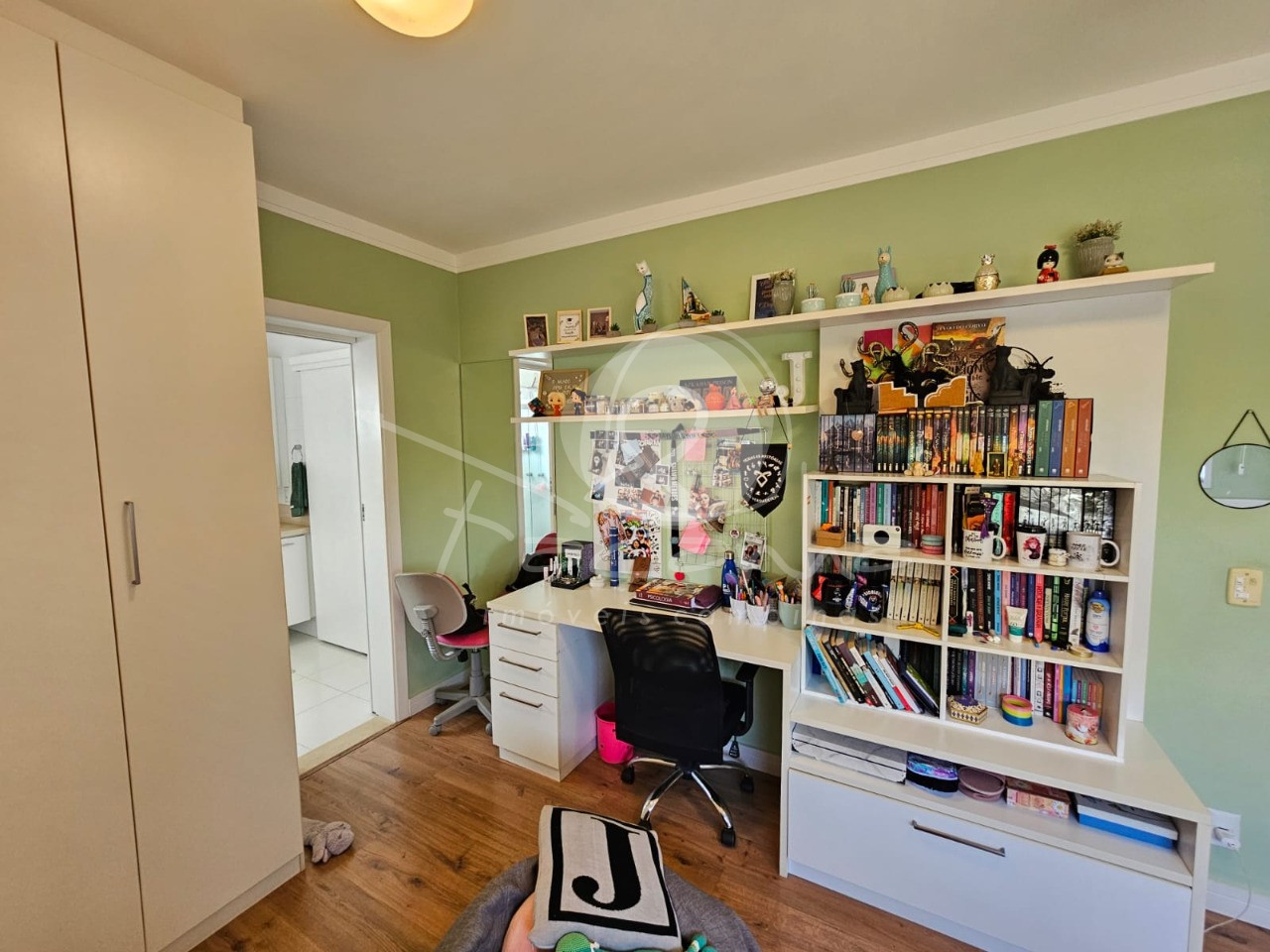 Casa de Condomínio à venda com 4 quartos, 273m² - Foto 24
