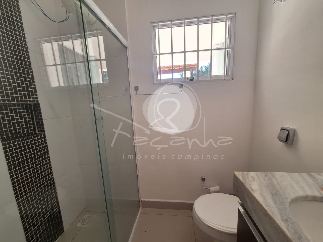 Casa para alugar com 3 quartos, 224m² - Foto 20
