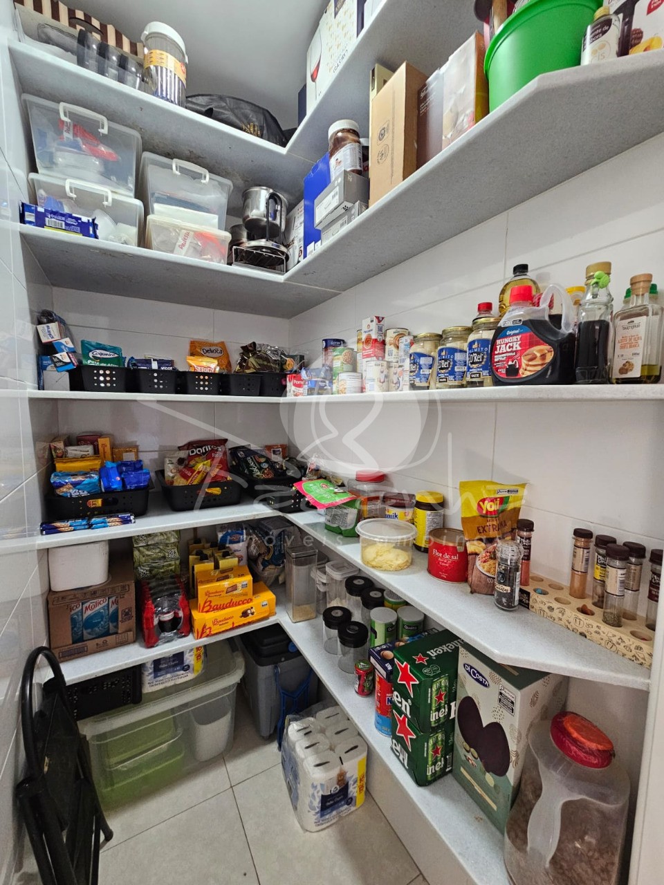 Casa de Condomínio à venda com 4 quartos, 273m² - Foto 37