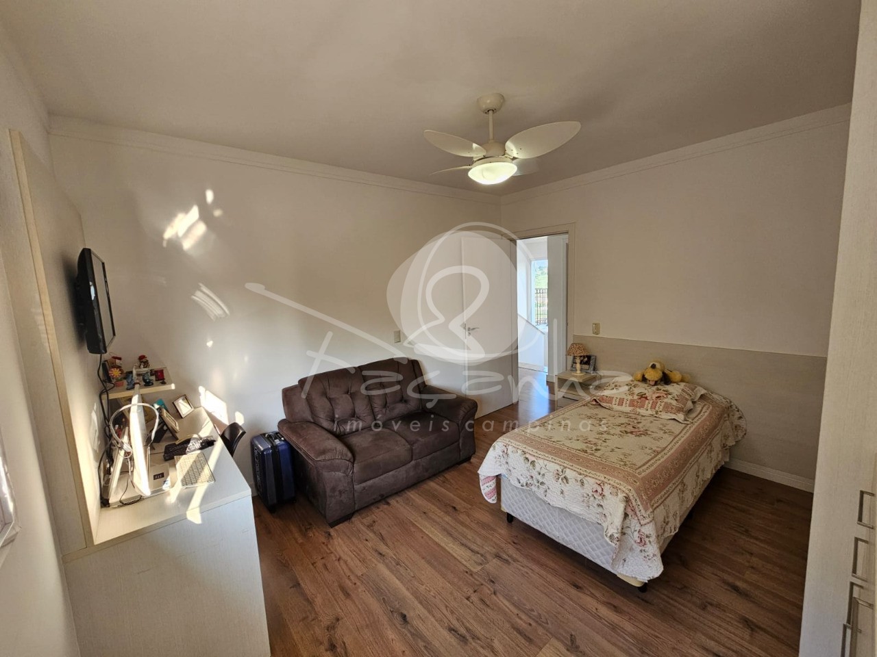 Casa de Condomínio à venda com 4 quartos, 273m² - Foto 29