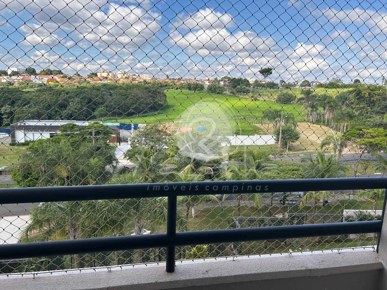Apartamento para alugar com 3 quartos, 77m² - Foto 3