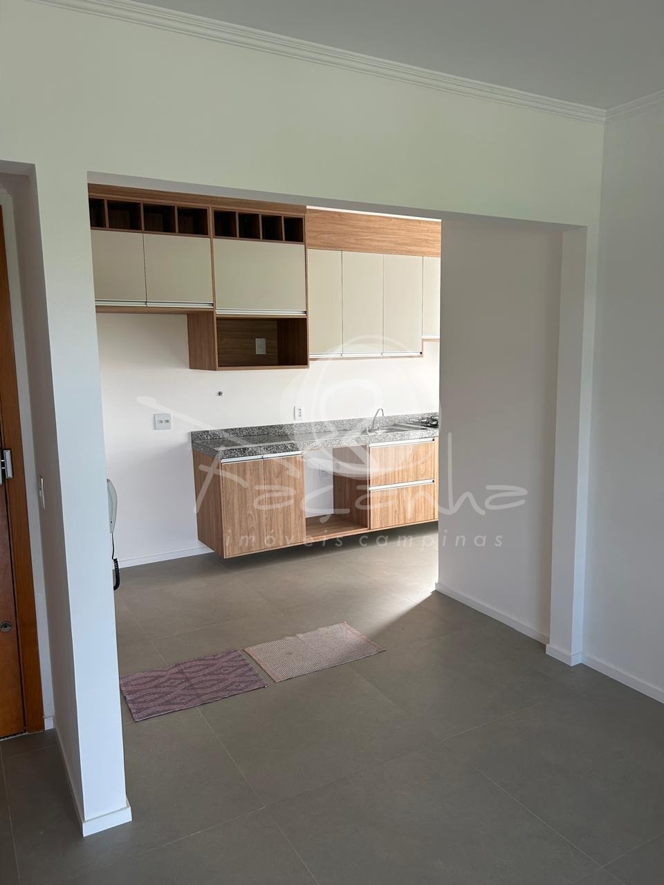 Apartamento para alugar com 3 quartos, 77m² - Foto 4