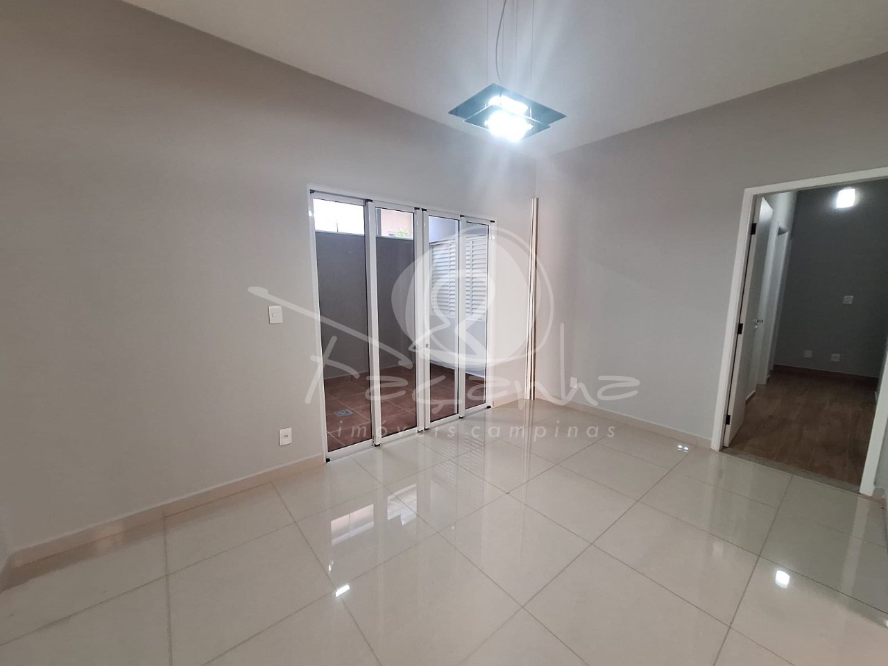 Casa para alugar com 3 quartos, 224m² - Foto 7