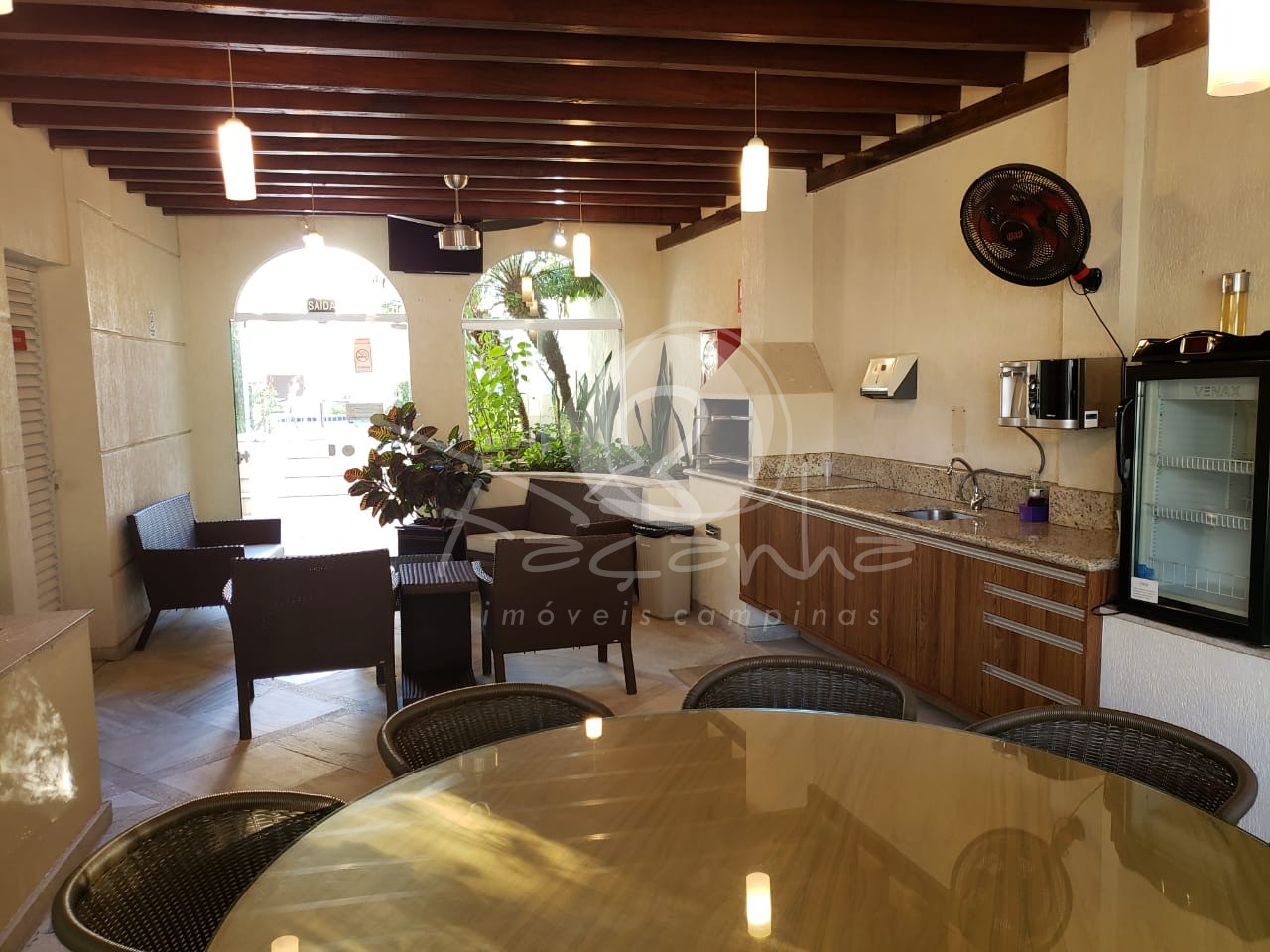 Apartamento para alugar com 2 quartos, 74m² - Foto 17
