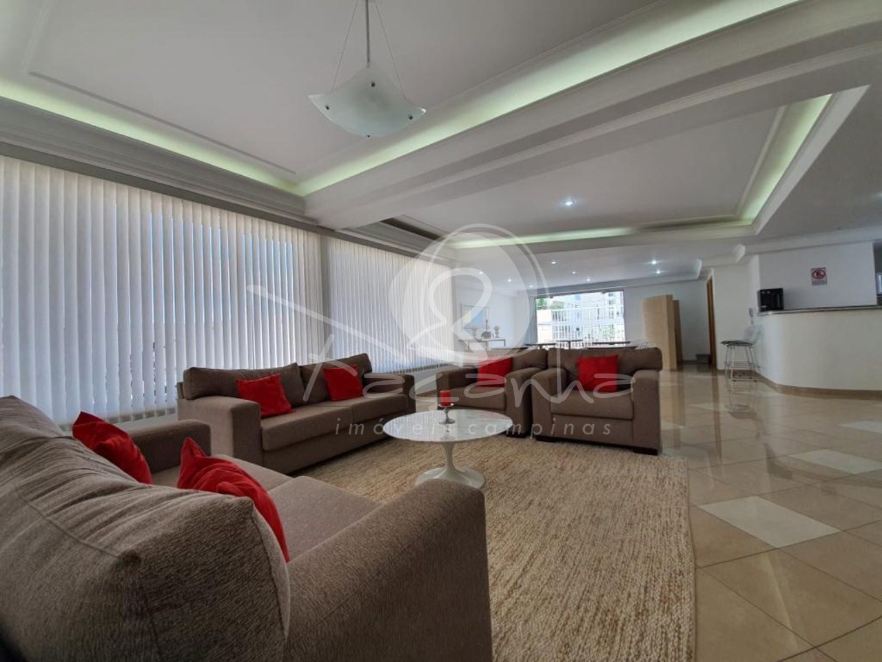 Apartamento à venda com 3 quartos, 79m² - Foto 8
