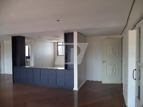 Apartamento à venda com 3 quartos, 250m² - Foto 3