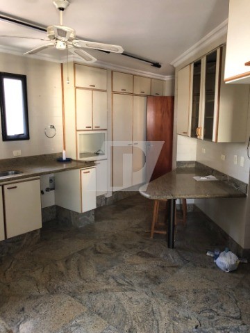 Cobertura à venda com 6 quartos, 1000m² - Foto 3