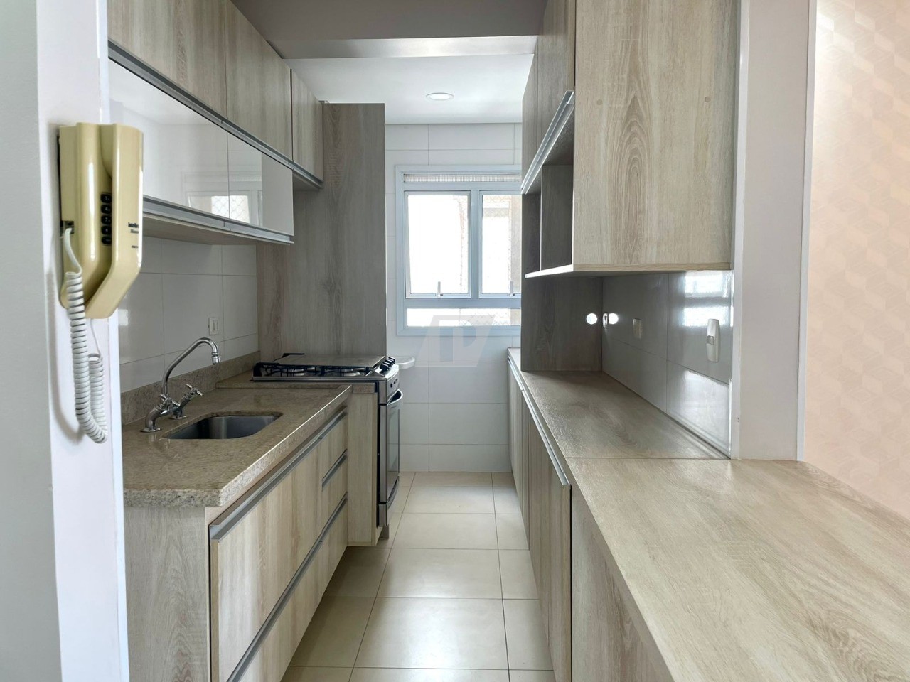 Apartamento para alugar com 3 quartos, 79m² - Foto 17