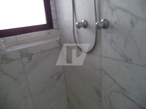 Apartamento à venda com 3 quartos, 250m² - Foto 42