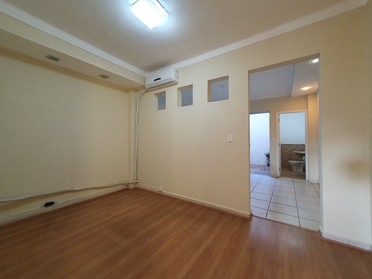 Prédio Inteiro para alugar com 2 quartos, 96m² - Foto 27