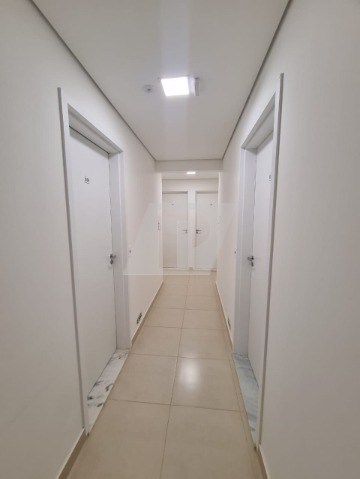 Apartamento à venda com 1 quarto, 47m² - Foto 15