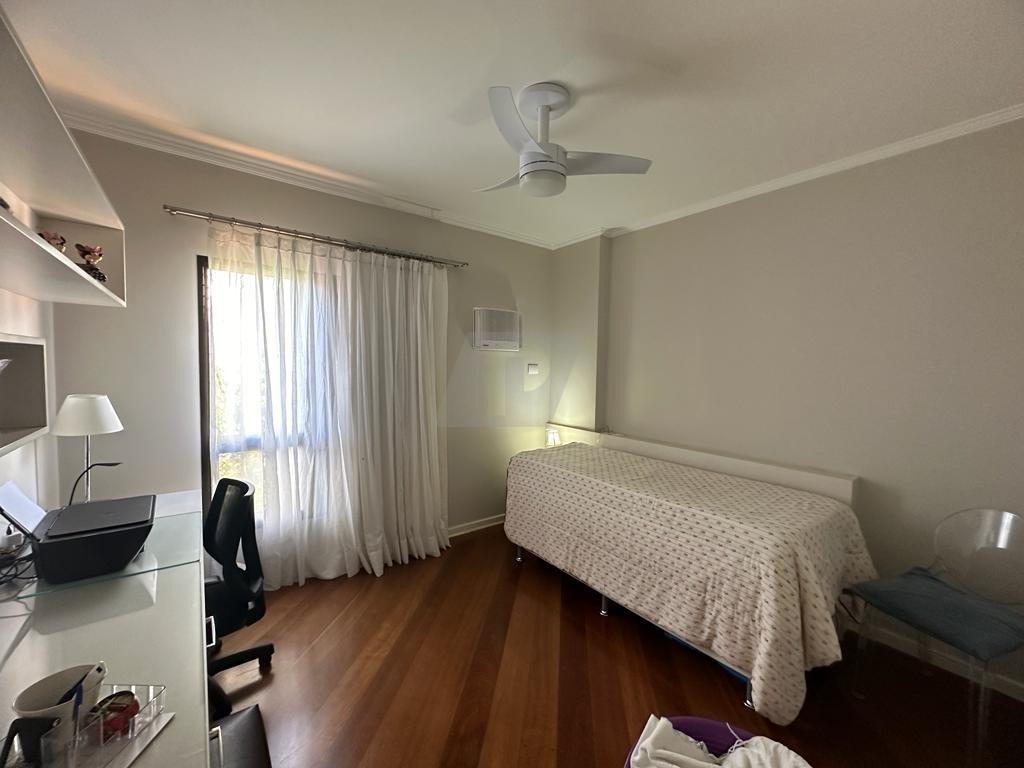 Apartamento à venda com 3 quartos, 163m² - Foto 17