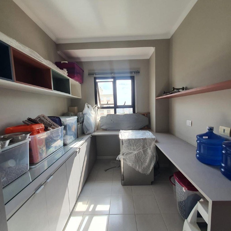 Apartamento à venda com 3 quartos, 163m² - Foto 6