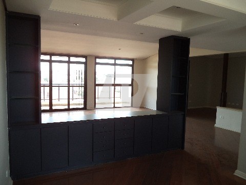 Apartamento à venda com 3 quartos, 250m² - Foto 14