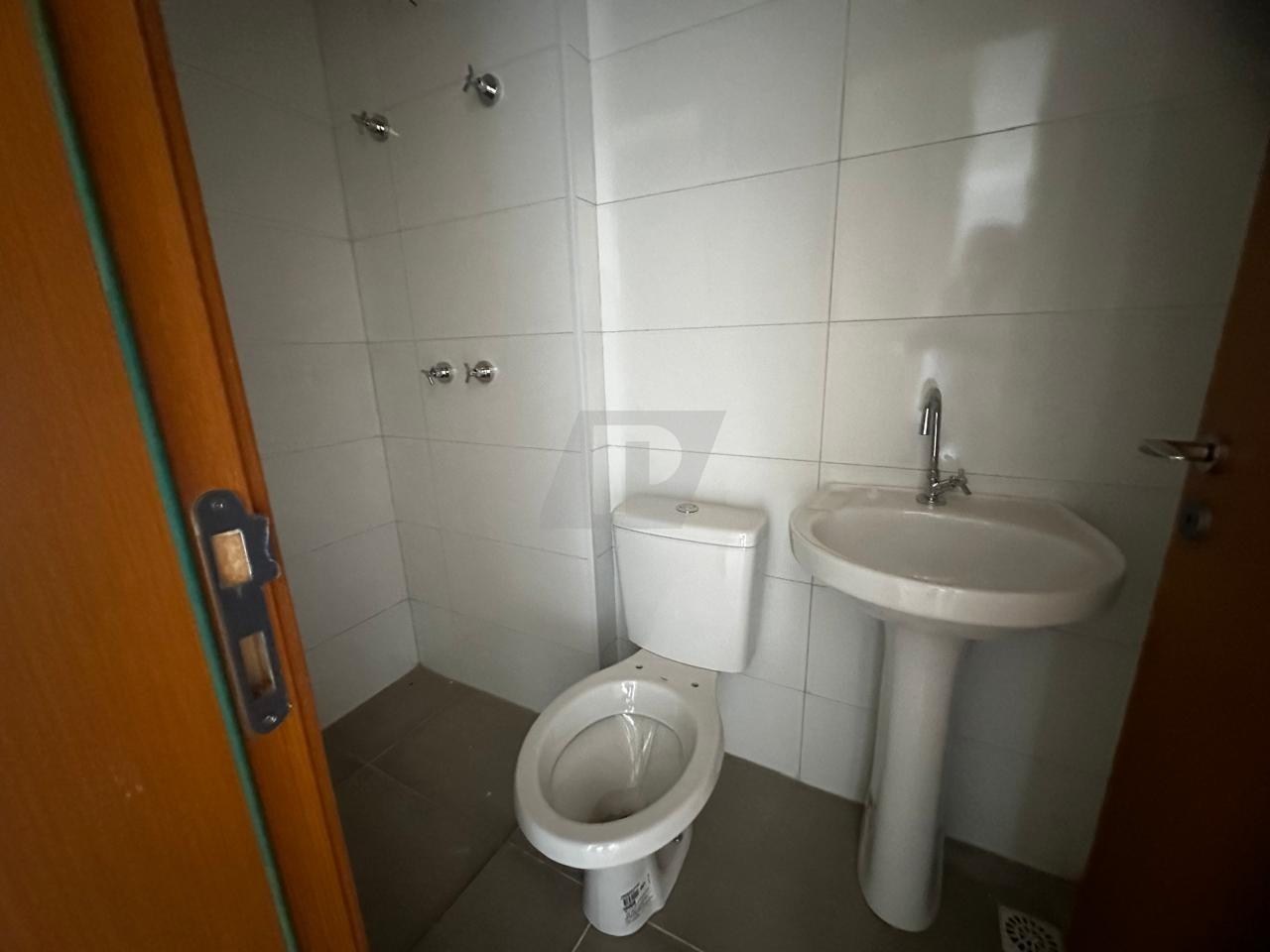 Apartamento à venda com 3 quartos, 140m² - Foto 13