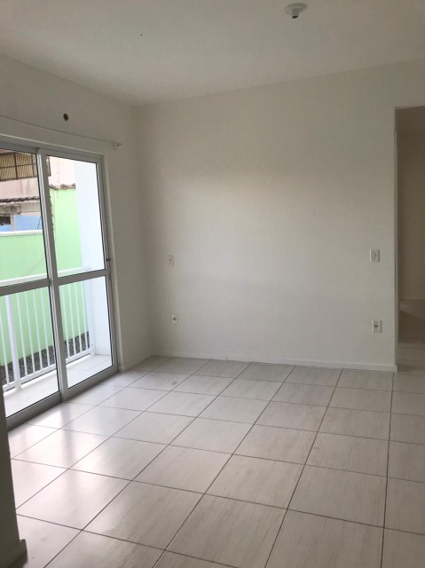 Apartamento à venda com 2 quartos, 62m² - Foto 11