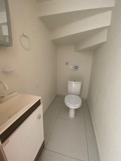 Sobrado para alugar com 2 quartos, 72m² - Foto 6