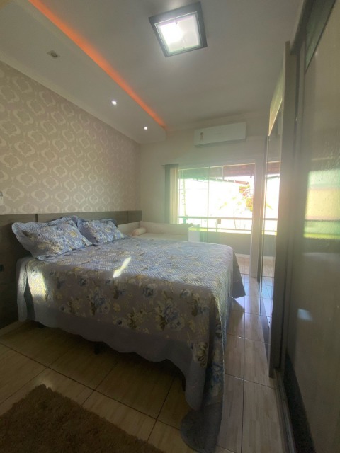 Casa à venda com 2 quartos, 120m² - Foto 12