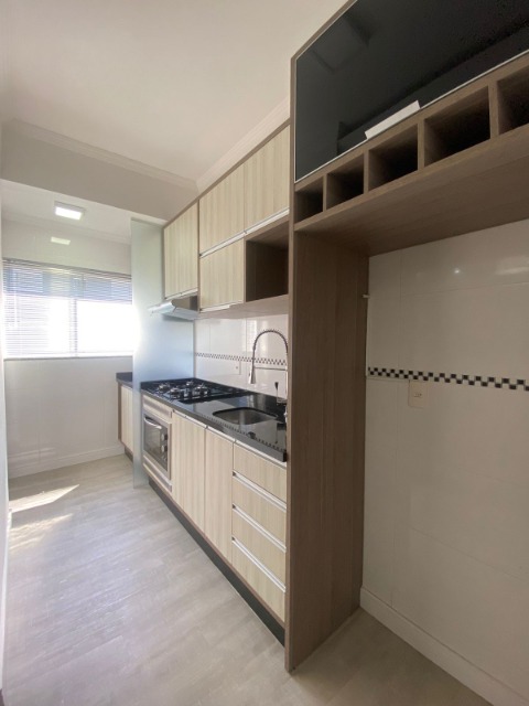 Apartamento à venda e aluguel com 2 quartos, 63m² - Foto 2