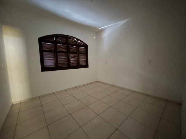 Casa à venda com 4 quartos, 152m² - Foto 13