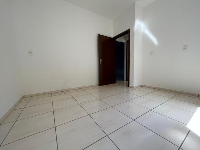 Casa à venda com 4 quartos, 152m² - Foto 15