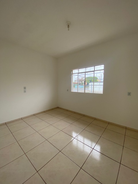 Apartamento para alugar com 2 quartos, 96m² - Foto 8